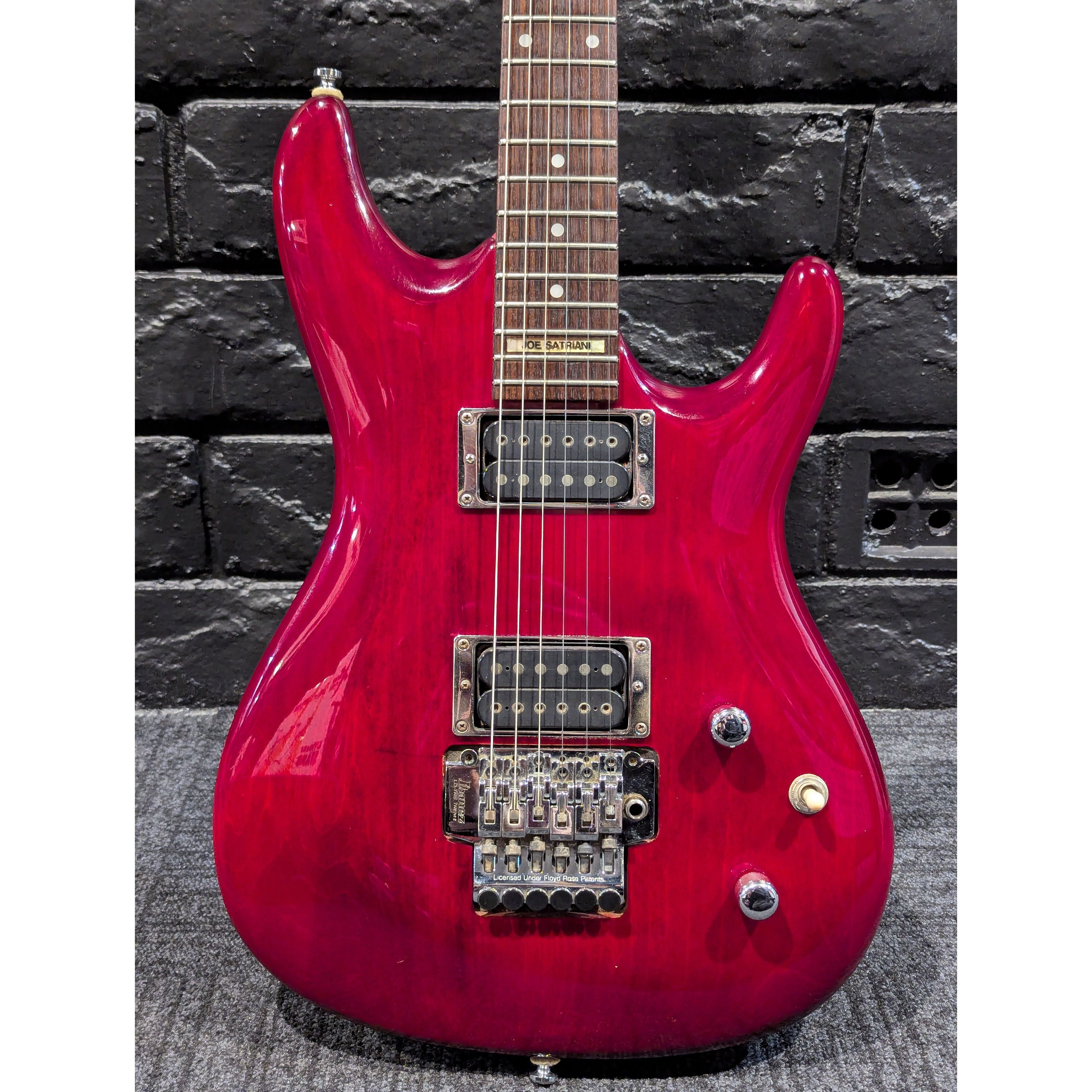 Ibanez JS100 Joe Satriani Signature 1996 w/Case USED