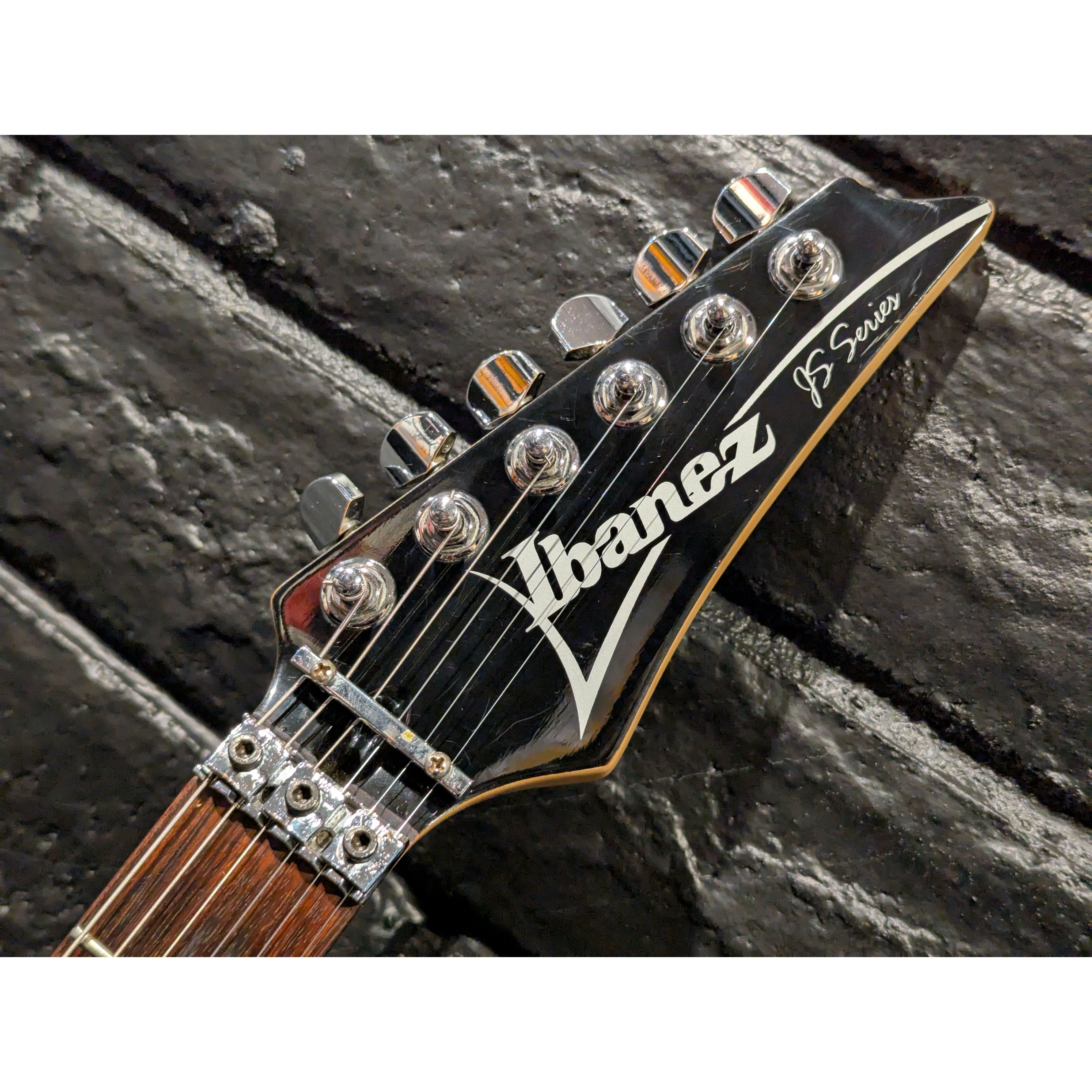 Ibanez JS100 Joe Satriani Signature 1996 w/Case USED